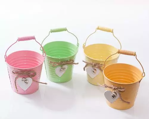 Secchiello Latta Colorata Con Cuori Cm 13